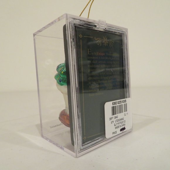 Christmas Glass Ornament Polar Bear Handcrafted by Unique Treasure Box Keepsake - Picture 6 of 6